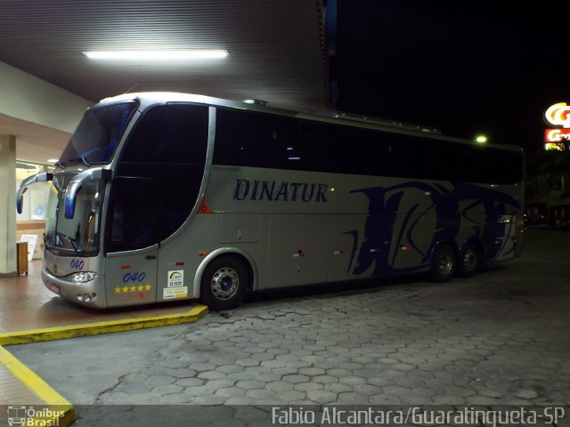 Dinatur Traslados e Turismo 040 na cidade de Guaratinguetá, São Paulo, Brasil, por Fabio Alcantara. ID da foto: 3212424.