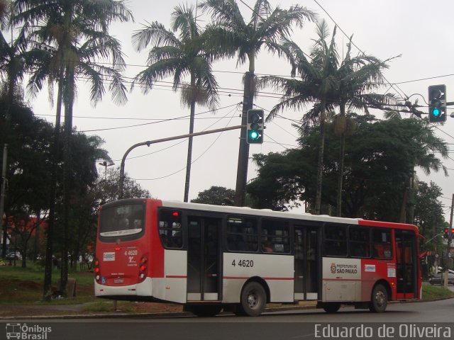 Express Transportes Urbanos Ltda 4 4620 na cidade de São Paulo, São Paulo, Brasil, por Eduardo de Oliveira. Número da foto: #3213186.