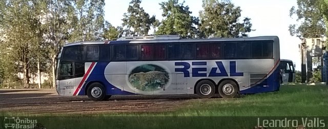 Real Transporte e Turismo 10558 na cidade de Santo Ângelo, Rio Grande do Sul, Brasil, por Leandro Melo Valls. ID da foto: 3212154.