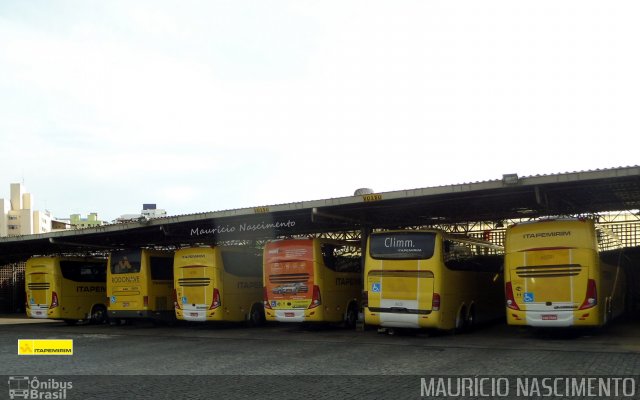 Viação Itapemirim GARAGEM- BHZ na cidade de Belo Horizonte, Minas Gerais, Brasil, por Maurício Nascimento. Número da foto: #3215640.