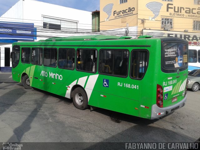 Transportes e Turismo Alto Minho RJ 168.041 na cidade de Belford Roxo, Rio de Janeiro, Brasil, por Fabiano Magalhaes. Número da foto: #3214785.