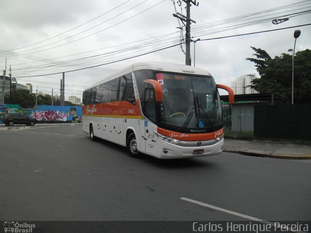 Viação Vale do Tietê 795 na cidade de São Paulo, São Paulo, Brasil, por Carlos Henrique Pereira. Número da foto: #3217788.