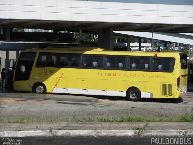 Viação Itapemirim 9705 na cidade de Brasília, Distrito Federal, Brasil, por Paulo Camillo Mendes Maria. Número da foto: #3216249.