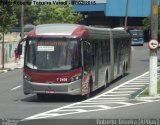 Viação Campo Belo 7 2408 na cidade de São Paulo, São Paulo, Brasil, por Roberto Teixeira. Número da foto: #:id.