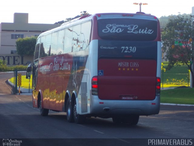 Expresso São Luiz 7230 na cidade de Jataí, Goiás, Brasil, por Alexandre Rodrigo. Número da foto: #3218046.
