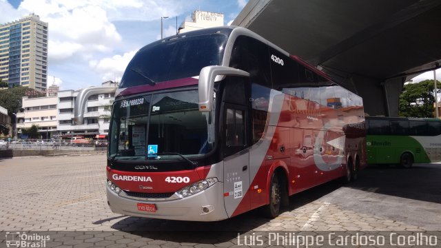Expresso Gardenia 4200 na cidade de Belo Horizonte, Minas Gerais, Brasil, por Luis Philippe Cardoso Coelho. Número da foto: #3226517.