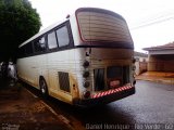 Ônibus Particulares 8514 na cidade de Rio Verde, Goiás, Brasil, por Daniel Henrique. Número da foto: #3224989.