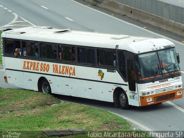 Expresso Valença 1520 na cidade de Aparecida, São Paulo, Brasil, por Fabio Alcantara. Número da foto: #3230155.