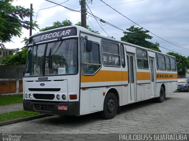 Kalunga Transportes 7163 na cidade de Guaratuba, Paraná, Brasil, por Paulobuss  Guaratuba. ID da foto: 3229863.