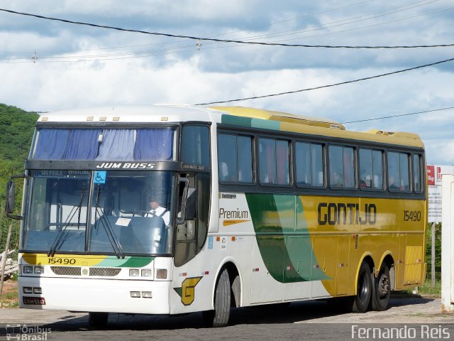 Empresa Gontijo de Transportes 15490 na cidade de Salinas, Minas Gerais, Brasil, por Fernando Reis. ID da foto: 3230807.