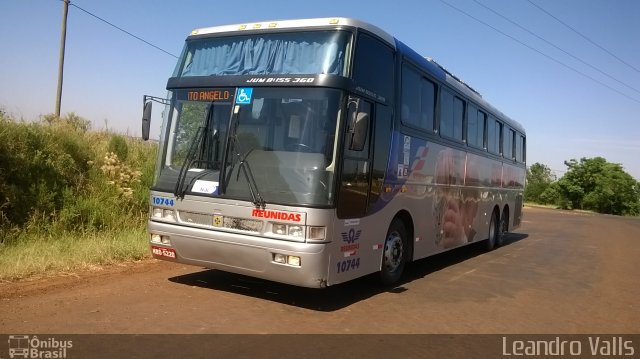 Reunidas Transportes Coletivos 10744 na cidade de Tucunduva, Rio Grande do Sul, Brasil, por Leandro Melo Valls. ID da foto: 3231462.