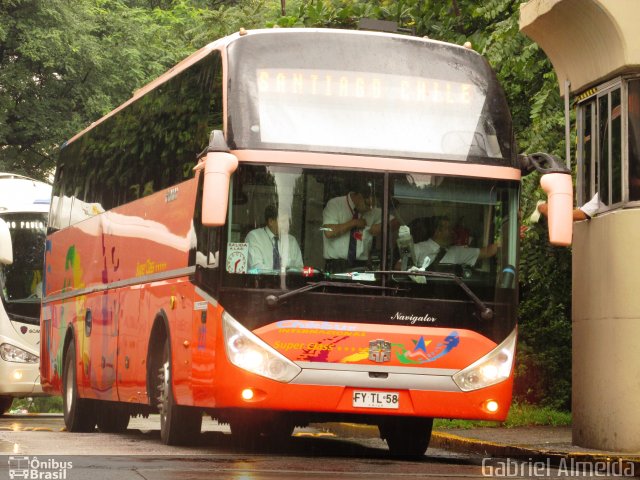 Chilebus Internacional 221 na cidade de São Paulo, São Paulo, Brasil, por Gabriel Almeida. ID da foto: 3230363.