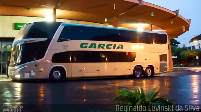 Viação Garcia 7177 na cidade de Umuarama, Paraná, Brasil, por Reginaldo Levinski da Silva. ID da foto: 3235138.