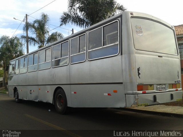 Ônibus Particulares 0418 na cidade de Guarapuava, Paraná, Brasil, por Lucas Henrique Mendes. Número da foto: #3238545.