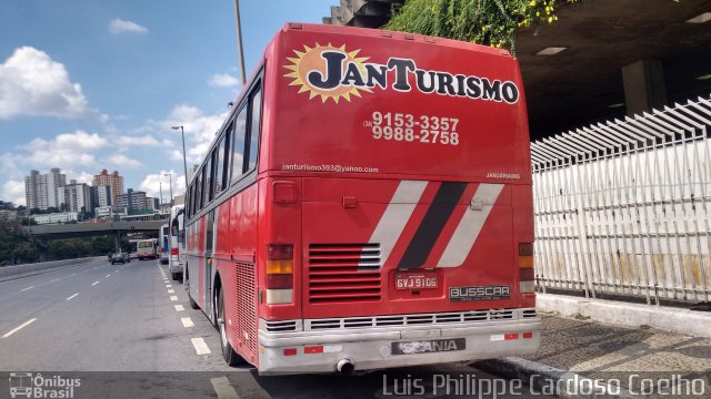 Jan Turismo 2400 na cidade de Belo Horizonte, Minas Gerais, Brasil, por Luis Philippe Cardoso Coelho. Número da foto: #3247036.