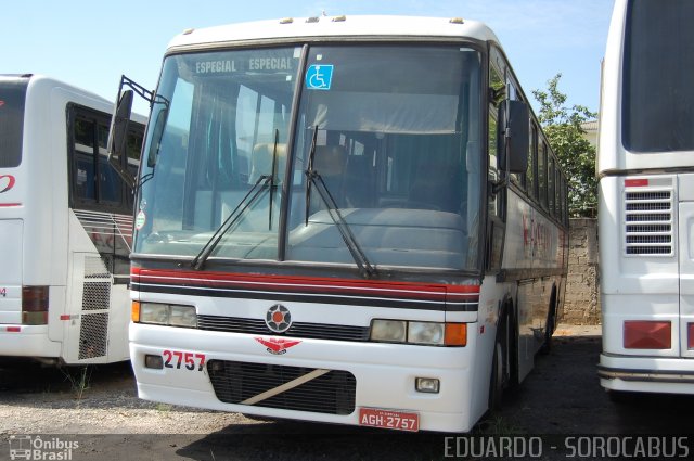 Pássaro Prata Transportadora Turística 2757 na cidade de Sorocaba, São Paulo, Brasil, por EDUARDO - SOROCABUS. ID da foto: 3251254.