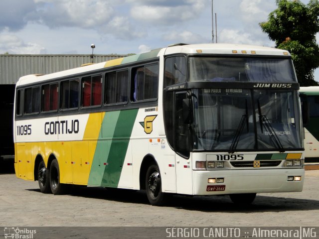 Empresa Gontijo de Transportes 11095 na cidade de Almenara, Minas Gerais, Brasil, por Sérgio Augusto Braga Canuto. Número da foto: #3188825.