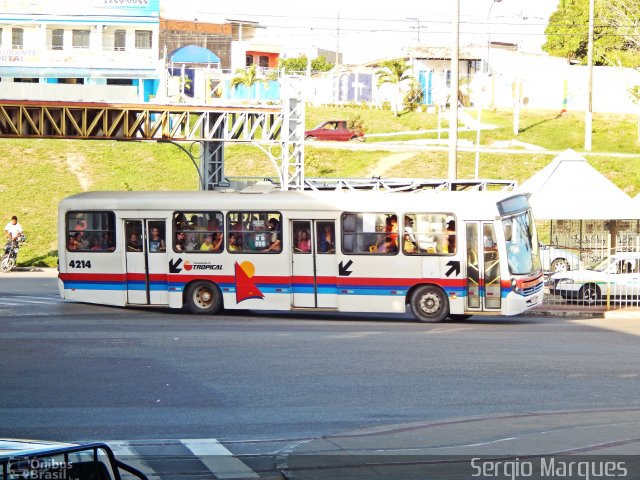 Transporte Tropical 4214 na cidade de Aracaju, Sergipe, Brasil, por Sergio Marques . Número da foto: #3193143.