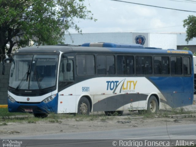 Totality Transportes 9581 na cidade de Recife, Pernambuco, Brasil, por Rodrigo Fonseca. Número da foto: #3195745.