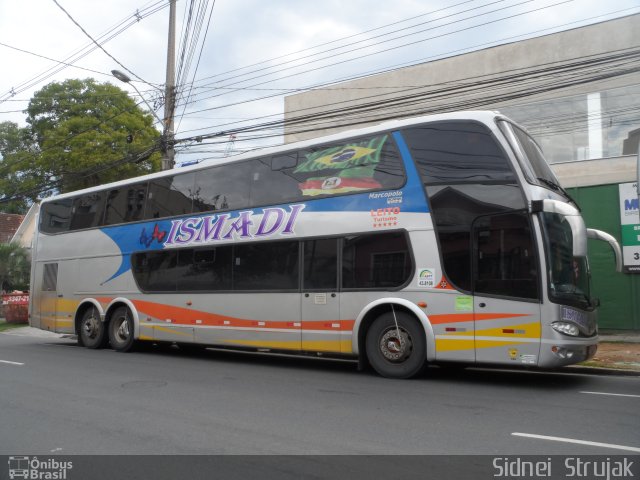 Ismadi Turismo XXX0000 na cidade de Curitiba, Paraná, Brasil, por Sidnei Machado Strujak. Número da foto: #3195626.