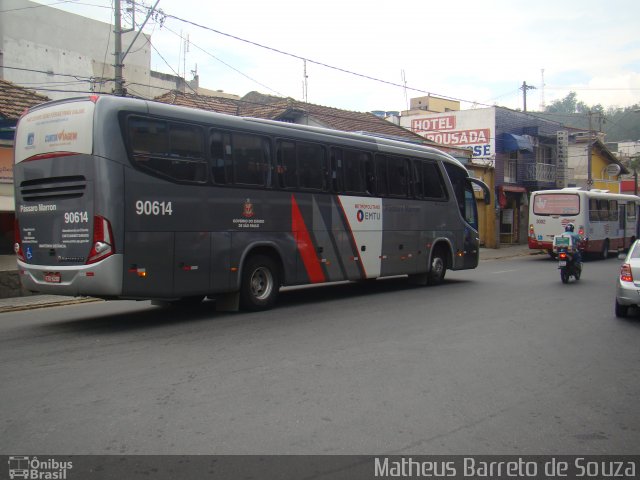 Empresa de Ônibus Pássaro Marron 90614 na cidade de Aparecida, São Paulo, Brasil, por Matheus Barreto de Souza. Número da foto: #3251964.