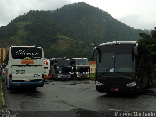 Locabus Locação e Transportes 1656 na cidade de Angra dos Reis, Rio de Janeiro, Brasil, por Mateus Machado. ID da foto: 3252754.