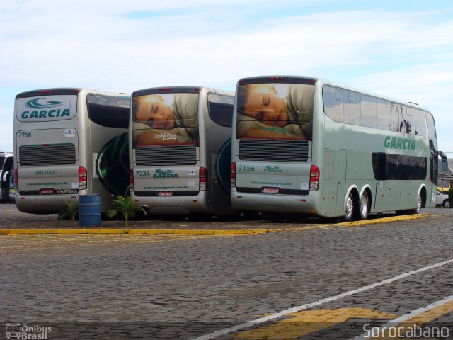 Viação Garcia 7156 na cidade de Londrina, Paraná, Brasil, por Elias  Junior. Número da foto: #3278332.