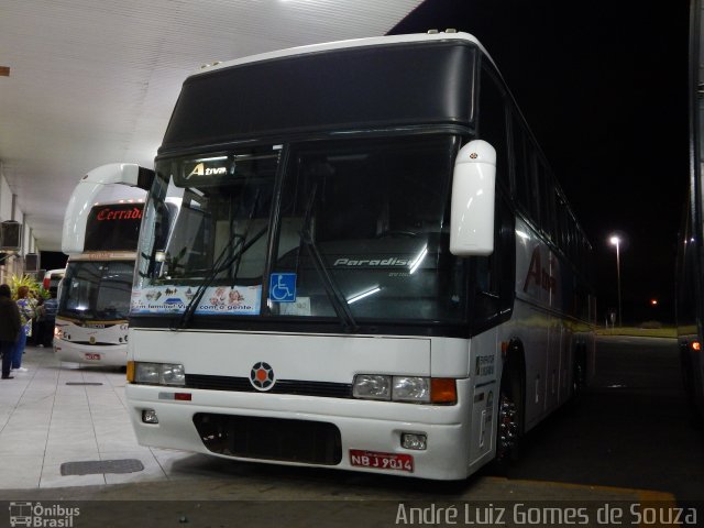 Ativa Fretamento e Turismo 1300 na cidade de Juiz de Fora, Minas Gerais, Brasil, por André Luiz Gomes de Souza. ID da foto: 3280363.