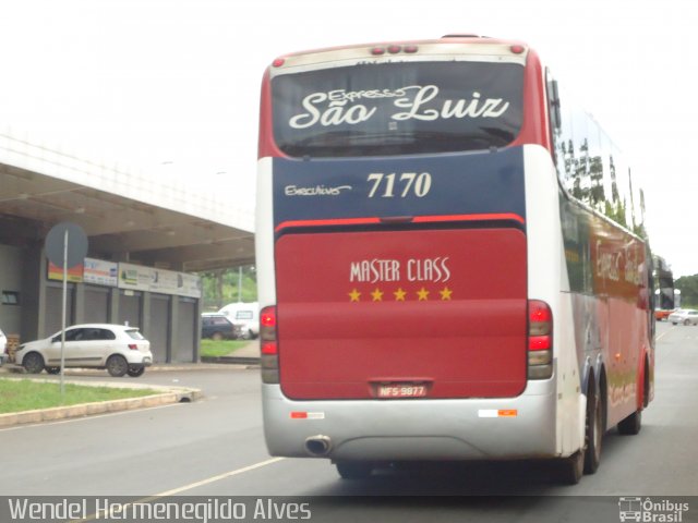 Expresso São Luiz 7170 na cidade de Brasília, Distrito Federal, Brasil, por Wendel Hermenegildo Alves. Número da foto: #3280070.