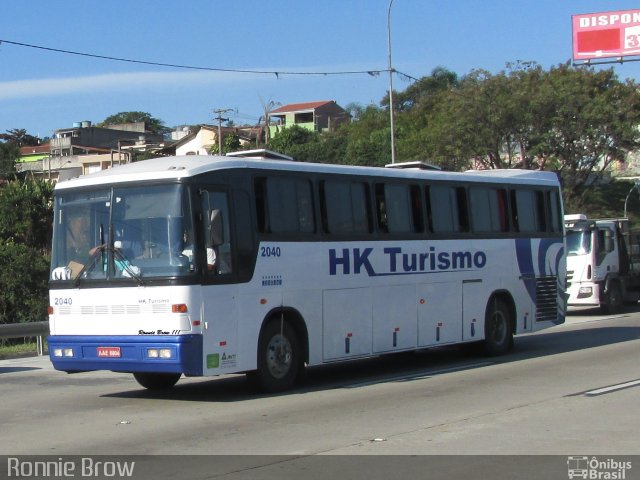 HK Turismo 2040 na cidade de Osasco, São Paulo, Brasil, por Ronnie Damião. ID da foto: 3283430.