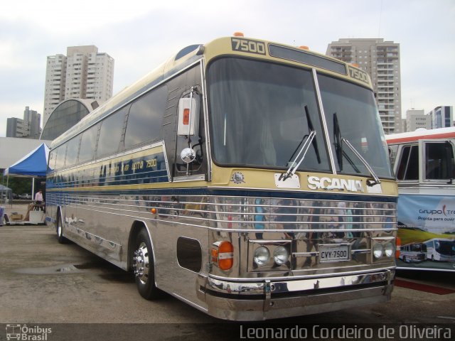 Ônibus Particulares 7500 na cidade de São Paulo, São Paulo, Brasil, por Eduardo de Oliveira. Número da foto: #3289884.