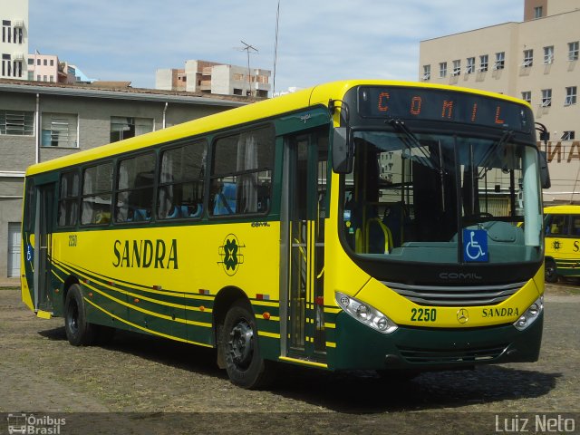 Viação Sandra 2250 na cidade de Conselheiro Lafaiete, Minas Gerais, Brasil, por José Luiz Soares Neto. Número da foto: #3292272.