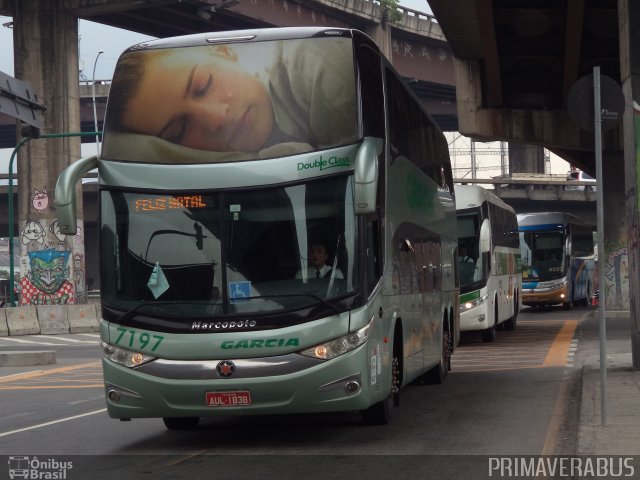 Viação Garcia 7197 na cidade de Rio de Janeiro, Rio de Janeiro, Brasil, por Alexandre Rodrigo. Número da foto: #3291632.