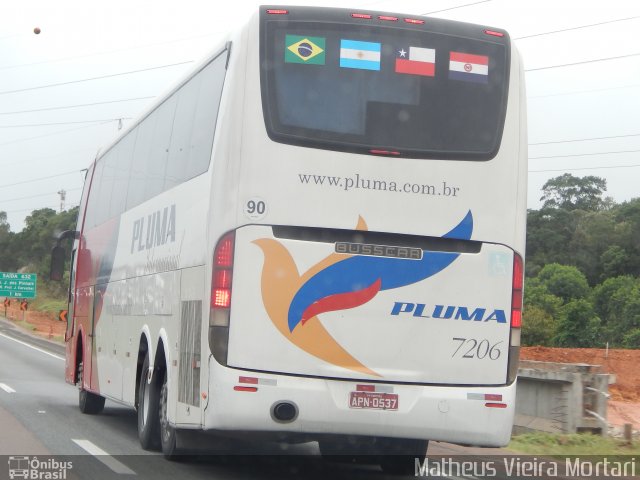 Pluma Conforto e Turismo 7206 na cidade de São José dos Pinhais, Paraná, Brasil, por Matheus Vieira Mortari. Número da foto: #3296893.