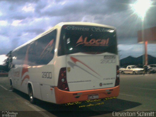 LOCAL - Locadora de Ônibus Canoas Ltda. 2900 na cidade de Santa Maria, Rio Grande do Sul, Brasil, por Cleverton Schmitt. ID da foto: 3295985.