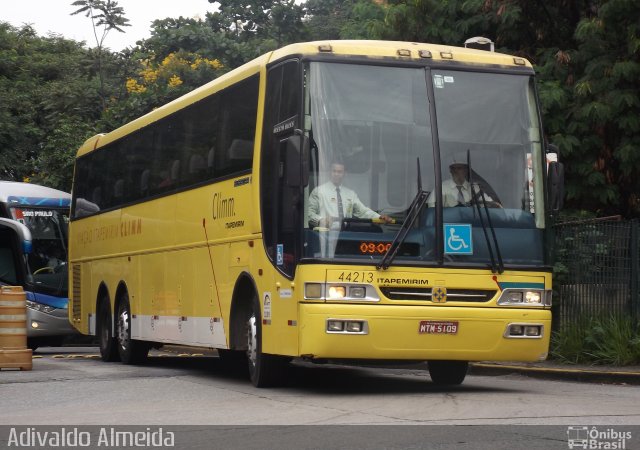 Viação Itapemirim 44213 na cidade de São Paulo, São Paulo, Brasil, por Adivaldo Almeida. ID da foto: 3296838.