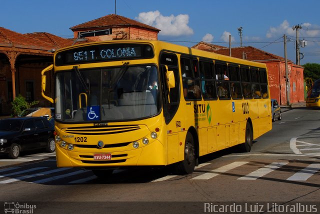 Viação Leme 1202 na cidade de Jundiaí, São Paulo, Brasil, por Ricardo Luiz. Número da foto: #3296587.