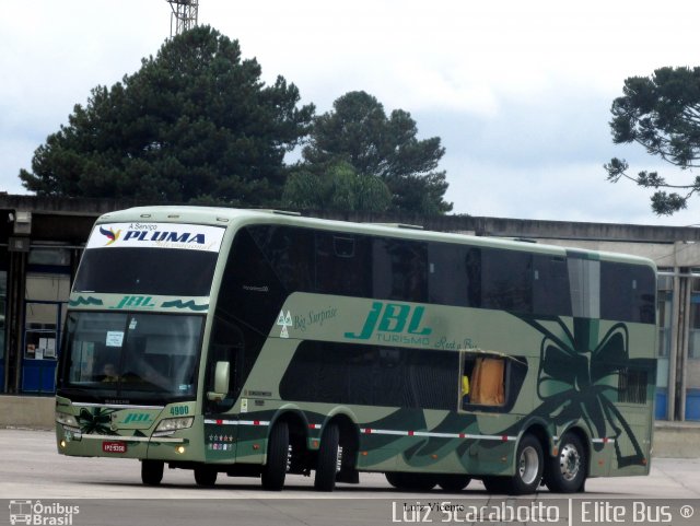 JBL Turismo 4900 na cidade de Curitiba, Paraná, Brasil, por Luiz Scarabotto . Número da foto: #3297020.