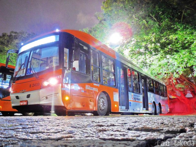 Viação Gato Preto 8 2439 na cidade de São Paulo, São Paulo, Brasil, por Caio  Takeda. Número da foto: #3301079.