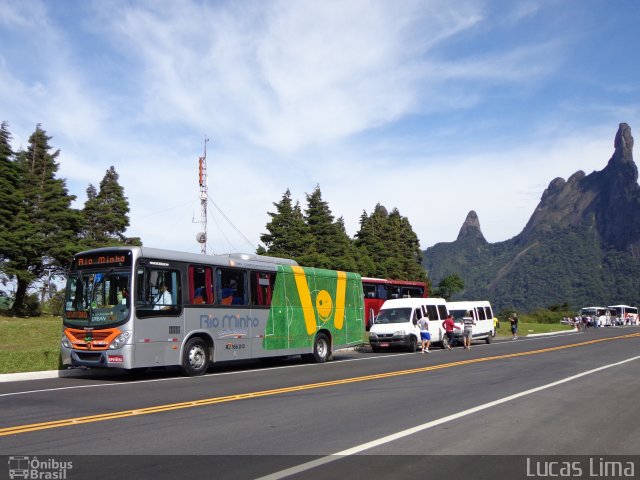 Transturismo Rio Minho RJ 166.013 na cidade de Teresópolis, Rio de Janeiro, Brasil, por Lucas Lima. Número da foto: #3304476.