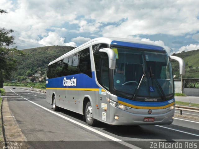 Viação Cometa 10221 na cidade de Petrópolis, Rio de Janeiro, Brasil, por Zé Ricardo Reis. Número da foto: #3305296.