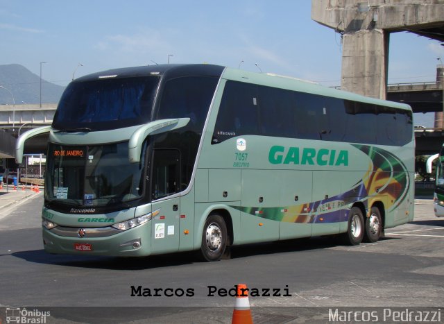 Viação Garcia 7057 na cidade de Rio de Janeiro, Rio de Janeiro, Brasil, por Marcos Pedrazzi. ID da foto: 3308384.