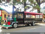 Ônibus Particulares 5808 na cidade de Campos do Jordão, São Paulo, Brasil, por Marcos Henrique Vieira da Silva. Número da foto: #3307647.