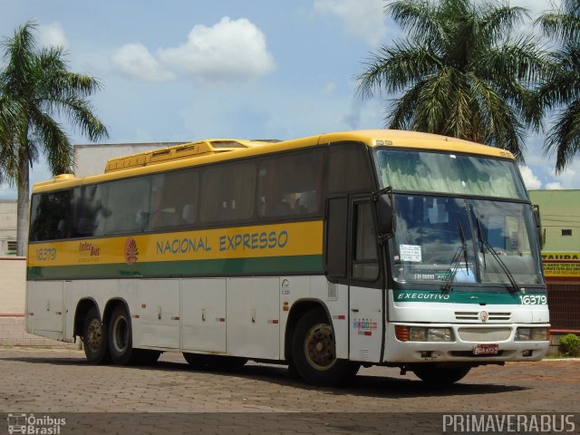 Nacional Expresso 16379 na cidade de Itumbiara, Goiás, Brasil, por Alexandre Rodrigo. Número da foto: #3310460.