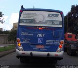 Viação Piracicabana 7167 na cidade de Santos, São Paulo, Brasil, por Reginaldo Cardoso. Número da foto: #:id.