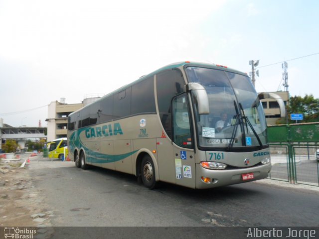 Viação Garcia 7161 na cidade de Rio de Janeiro, Rio de Janeiro, Brasil, por Maria de Lourdes Alves de Lima. ID da foto: 3313807.