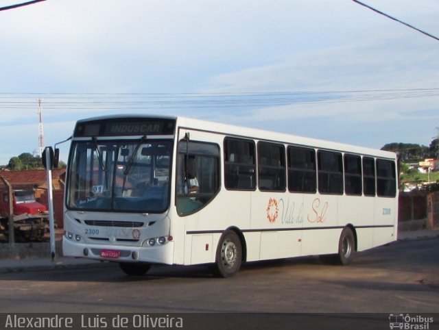 Transportadora Vale do Sol 2300 na cidade de Botucatu, São Paulo, Brasil, por Alexandre  Luis de Oliveira. ID da foto: 3313275.