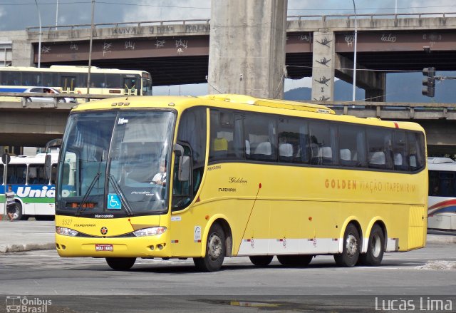 Viação Itapemirim 5527 na cidade de Rio de Janeiro, Rio de Janeiro, Brasil, por Lucas Lima. ID da foto: 3315780.