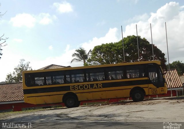 Escolares 01 na cidade de Porto Seguro, Bahia, Brasil, por Matheus Rocha Santiago. Número da foto: #3316445.