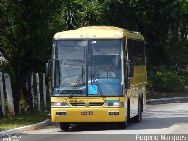 Viação Itapemirim 44201 na cidade de Taubaté, São Paulo, Brasil, por Rogerio Marques. ID da foto: 3318063.